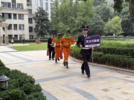 1762737020696991.jpg 967dcda4-9056-40c9-81bd-dbc2a8ee6ea3.jpg